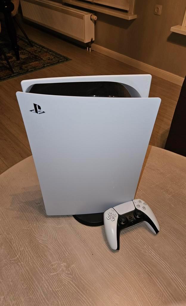 PlayStation 5 Digital Edition + Controller te koop, Games en Spelcomputers, Spelcomputers | Sony PlayStation 5, Playstation 5