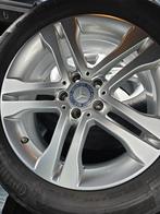 Jantes Mercedes 18" avec pneus 235/50R/8, Autos : Pièces & Accessoires, Pneus & Jantes, 235 mm, 18 pouces, Pneus et Jantes, Enlèvement