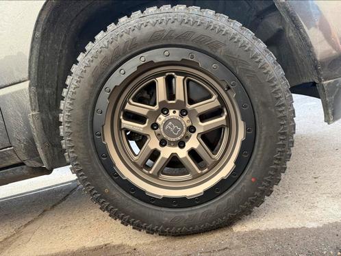2019+ Dodge Ram velgen + terreinbanden + spacers, Auto-onderdelen, Banden en Velgen, Banden en Velgen, All Season, 20 inch, 305 mm