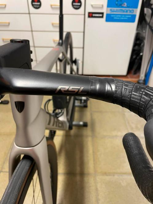 Bontrager RSL koersstuur + stuurpen GEN 8, Fietsen en Brommers, Fietsaccessoires | Fietskleding, Ophalen of Verzenden