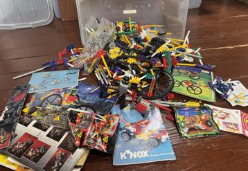 K'Nex doos - meerdere bouwpakketten samen beschikbaar voor biedingen