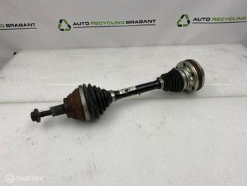 Aandrijfas linksvoor Volkswagen Audi Skoda Seat 5N0407763G beschikbaar voor biedingen