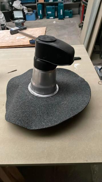 Kabeldoorvoer bitumen plakplaat, Enlèvement