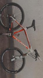 Cube reaction hpa pro series, Fietsen en Brommers, 10 tot 15 versnellingen, Zo goed als nieuw, Ophalen, Overige merken