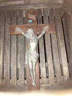 Christus aan het kruis, antieken tinnen kruisbeeld, Ophalen
