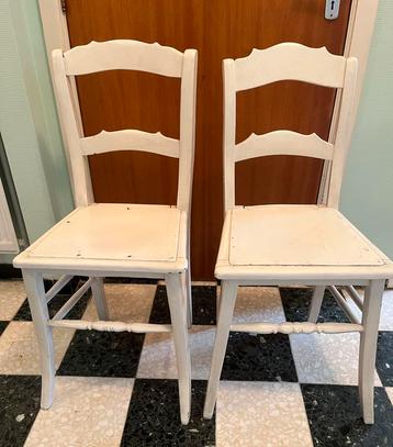 stoelen uit de jaren 50 beschikbaar voor biedingen