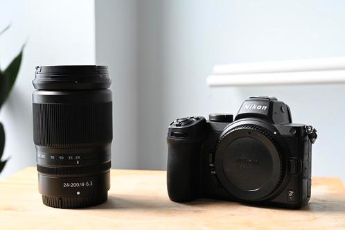 Nikon Z5 + 24-200mm f/4-6.3 VR kit, Audio, Tv en Foto, Fotocamera's Digitaal, Zo goed als nieuw, Nikon, Ophalen