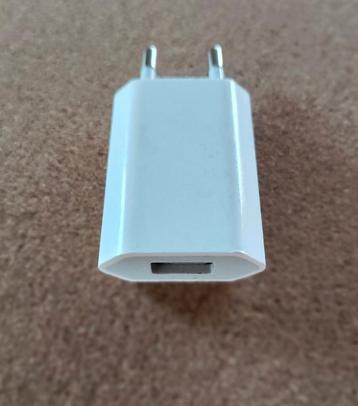 Originele Apple telefoon oplader  beschikbaar voor biedingen
