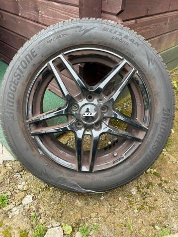 Mercedes Cla winterbanden beschikbaar voor biedingen