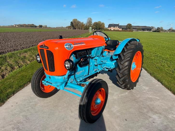 Lamborghini 2R 1967, Auto's, Oldtimers, Bedrijf, Te koop, Lamborghini, Diesel, Overige carrosserie, Handgeschakeld, Overige kleuren