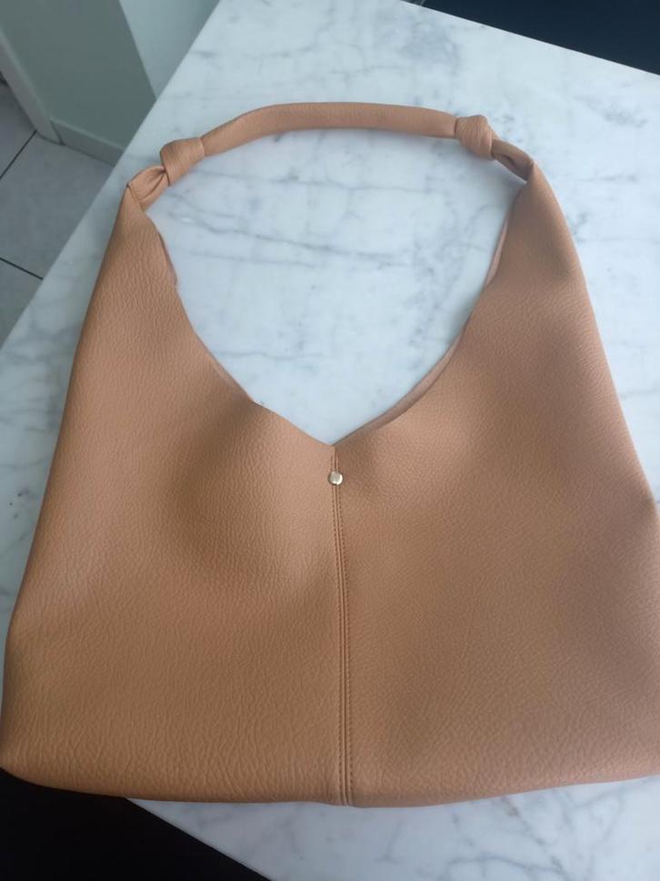 Handtas leder Astrid Black Label, Handtassen en Accessoires, Tassen | Damestassen, Nieuw, Handtas, Ophalen of Verzenden
