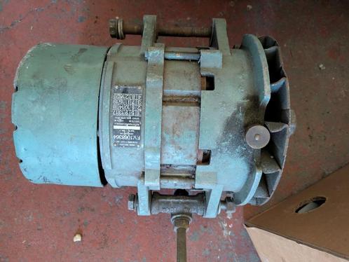 Land Rover Military FFR Alternator / Generator Lucas CAV AC9, Auto-onderdelen, Motor en Toebehoren, Rover, Land Rover, Gebruikt