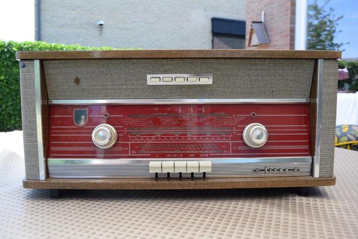 Antieke / vintage radio Siera SA4212A - '60, Antiek en Kunst, Antiek | Tv's en Audio, Ophalen