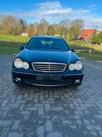 Mercedes c220 CDI Avantgarde, Auto's, Mercedes-Benz, Automaat, 4 deurs, Zwart, 4 cilinders