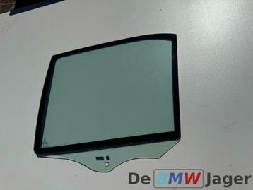 Zijruit links achter dubbel glas BMW 7-serie E38 51348218369 beschikbaar voor biedingen