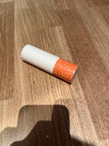 Knol in de vorm van sigaretten beschikbaar voor biedingen