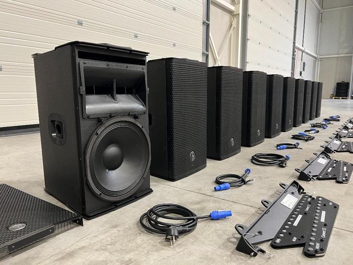 D.A.S. Audio Convert 12A 12"/2x1,75" powered array (10x), Audio, Tv en Foto, Luidsprekerboxen, Gebruikt, 120 watt of meer, Ophalen of Verzenden