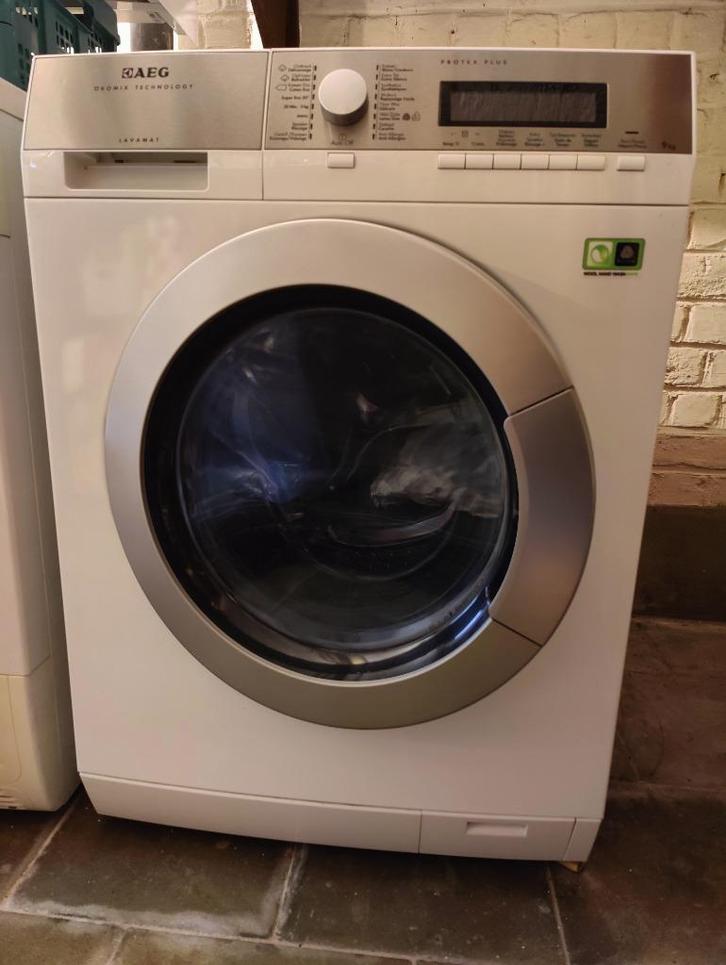 Lave linge hublot AEG, Electroménager, Lave-linge, Comme neuf, Chargeur frontal, 8 à 10 kg, Moins de 85 cm, 1200 à 1600 tours