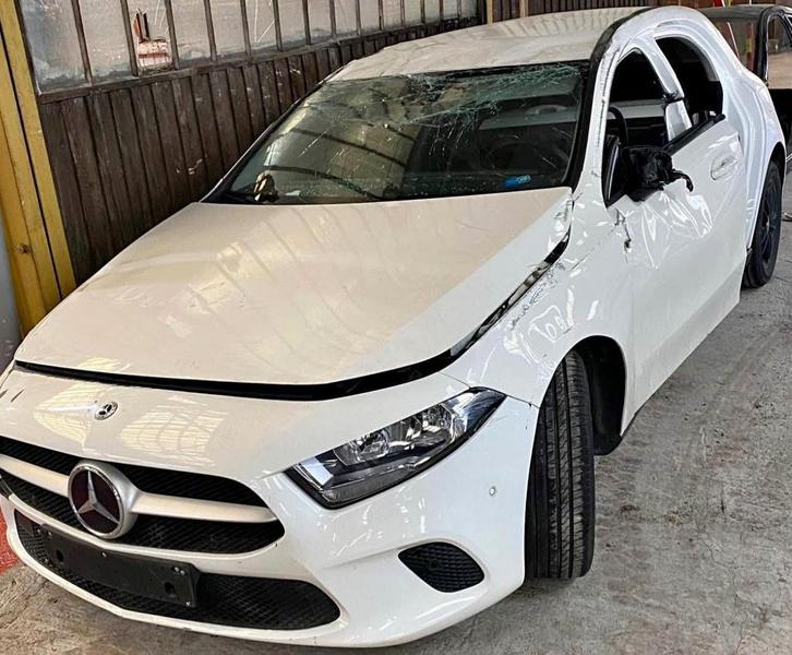 Mercedes klasse A180 2019 benzine voor onderdelen, Auto-onderdelen, Besturing, Mercedes-Benz, Gebruikt, Ophalen
