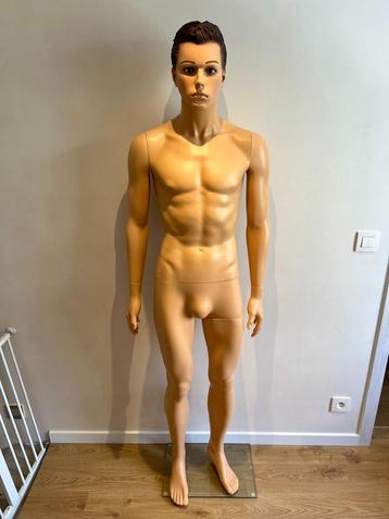 Mannelijke Paspop Etalagepop Mannequin (2 stuks) beschikbaar voor biedingen
