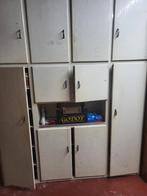 vintage armoire., Enlèvement