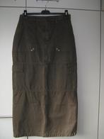 Stoere lange donkergroene rok, maat 36, Taille 36 (S), Vert, Porté, Sous le genou