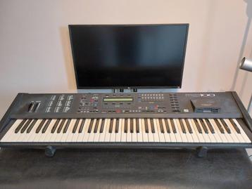 Solton (Ketron) MS 100, Musique & Instruments, Claviers, Enlèvement, Utilisé, 76 touches, Connexion MIDI