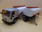 SIKU vrachtwagen (vloeistoftransport) 16cm + 11cm, Ophalen of Verzenden, Gebruikt