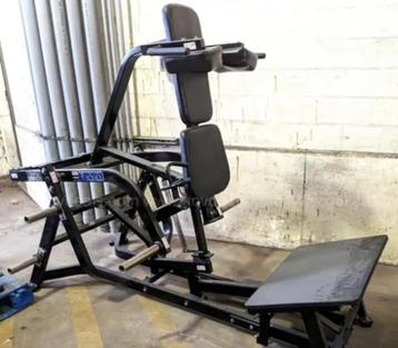 HAMMER STRENGTH V SQUAT beschikbaar voor biedingen