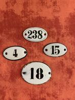 Set van 4 kleine geëmailleerde platen met nummer 4-15-18-238, Reclamebord, Gebruikt, Ophalen of Verzenden