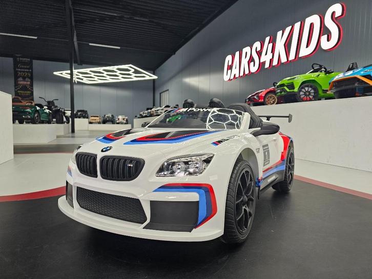 Kinderauto BMW M6 GT3 - soft start - leren zit - met RC, Kinderen en Baby's, Speelgoed |Speelgoedvoertuigen, Nieuw, Afstandsbediening