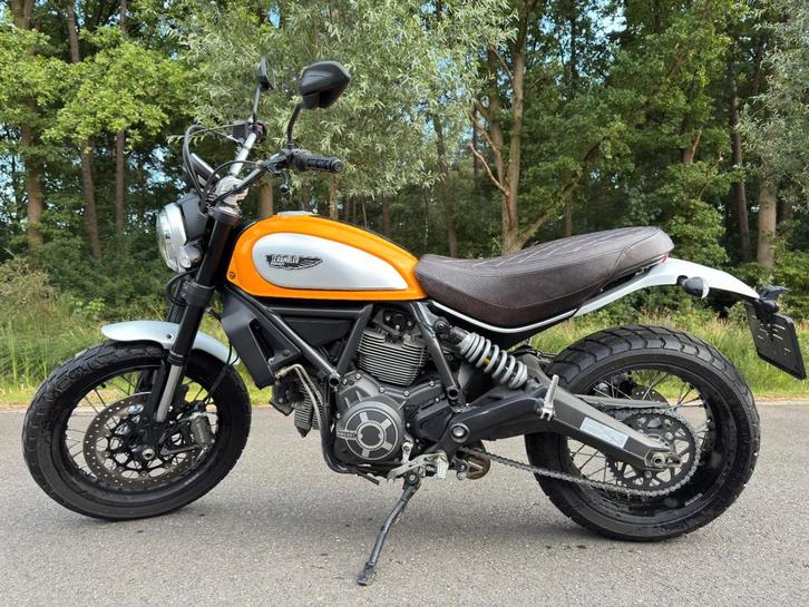 Ducati Scrambler 800 Classic ‘Sunset Yellow’, Motoren, Motoren | Ducati, Particulier, Naked bike, meer dan 35 kW, 2 cilinders