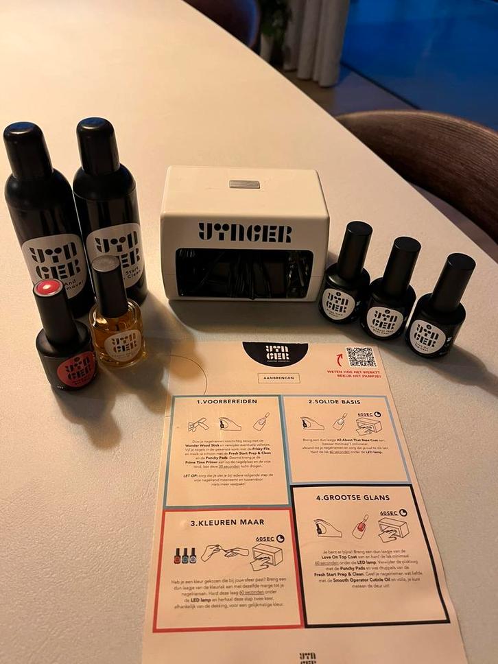 Yinger gellac set, Handtassen en Accessoires, Uiterlijk | Cosmetica en Make-up, Gebruikt, Make-up, Handen en Nagels, Ophalen of Verzenden