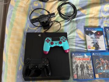 PlayStation 4 500gb + camera + 5 spellen  beschikbaar voor biedingen