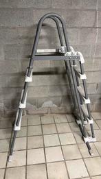 Intex pool ladder, Tuin en Terras, Ophalen, Zo goed als nieuw, Ladder