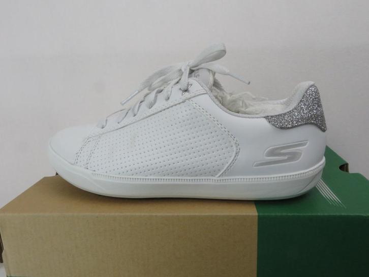 Skechers GoGolf Golfschoenen 36,5 – Ultra Light / Neuf, Sport en Fitness, Golf, Nieuw, Schoenen, Overige merken, Verzenden