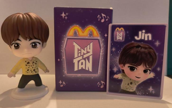 Mcdonald’s TinyTan (BTS) happy meal Jin – Amerikaanse versie, Verzamelen, Poppetjes en Figuurtjes, Nieuw, Ophalen of Verzenden
