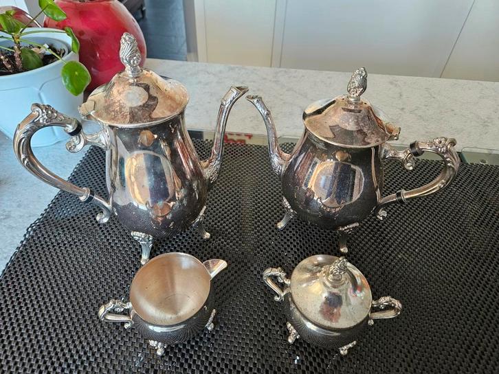 Verzilverd thee- en koffieservies, Antiek en Kunst, Antiek | Servies compleet, Ophalen of Verzenden