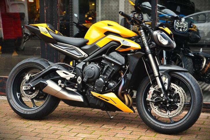 TRIUMPH 765 STREET TRIPLE RS ***MOTOVERTE.BE***, Motoren, Motoren | Triumph, Bedrijf, Naked bike, 3 cilinders, Ophalen