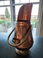 Cruche à charbon en cuivre, Enlèvement