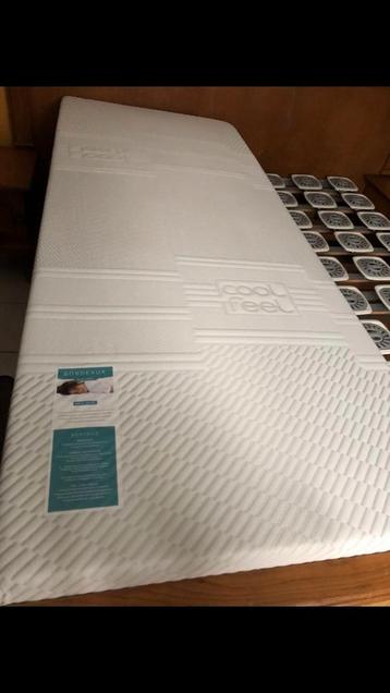 2 nieuwe matrassen van 80x200 beschikbaar voor biedingen