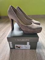 pumps, Ophalen of Verzenden, Zo goed als nieuw, Pumps