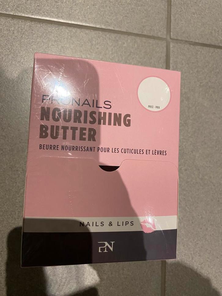 Nourishing butter Pronails, Handtassen en Accessoires, Uiterlijk | Cosmetica en Make-up, Nieuw, Accessoires, Handen en Nagels