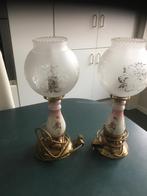 Twee identieke nachtlampen, Ophalen