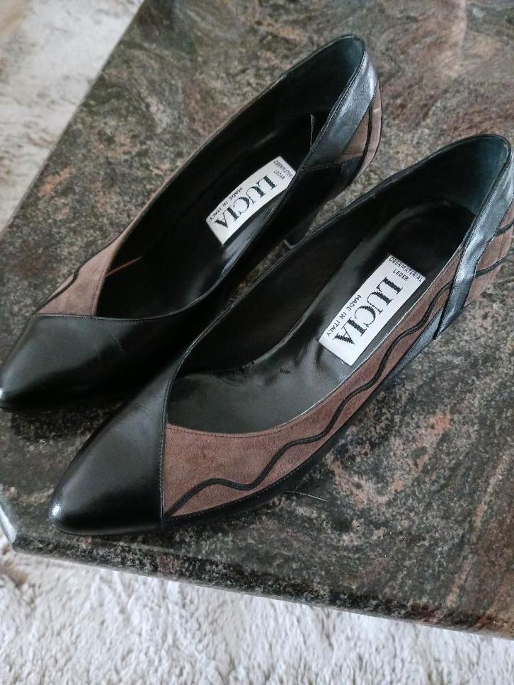 Nouvelles chaussures entièrement en cuir 37, Vêtements | Femmes, Chaussures, Neuf, Escarpins, Noir, Enlèvement