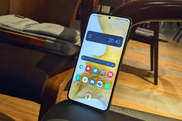 Samsung Galaxy S22 Plus 5G blanc avec double carte SIM, Télécoms, Enlèvement ou Envoi, Comme neuf, Sans abonnement, Sans simlock