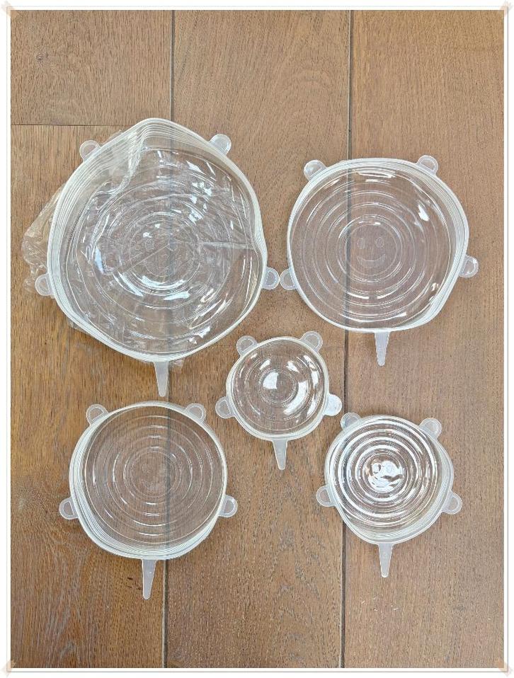 COUVERCLES REUTILISABLES EN SILICONE NEUFS – 5 PIECES, Maison & Meubles, Cuisine| Tupperware, Neuf, Autres types, Enlèvement ou Envoi