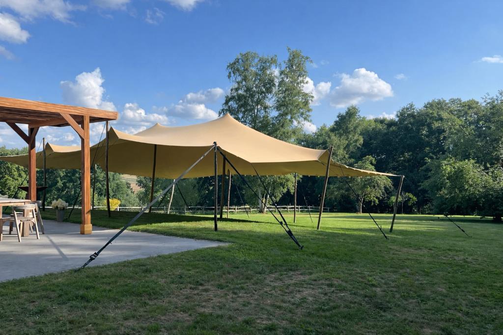 Tente Stretch / Berbère à louer pour événement, Jardin & Terrasse, Voiles d'ombrage, Utilisé, Enlèvement