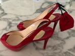 Cristian LOUBOUTIN pups rood lak leder maat 38/5, Vêtements | Femmes, Chaussures, Enlèvement ou Envoi, Comme neuf, Rouge