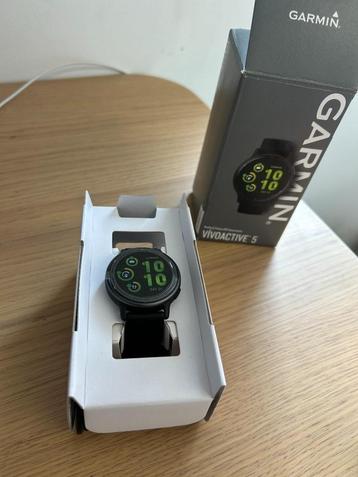 Smartwatch GARMIN Vivoactive 5 noire beschikbaar voor biedingen